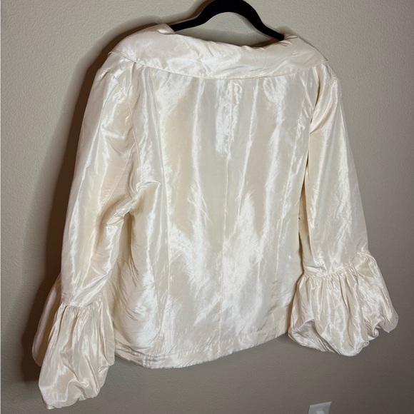 Rickie Freeman Teri Jon Ivory 100% Silk Bell Sleeve Jacket 18W - Picture 2 of 8